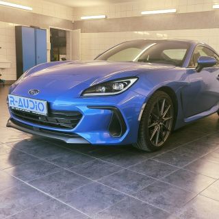 Subaru BRZ - montáž třípásmového systému Helix Fotogalerie a další info v článku u nás na webu: 👉 www.r-audio.cz #subaru...
